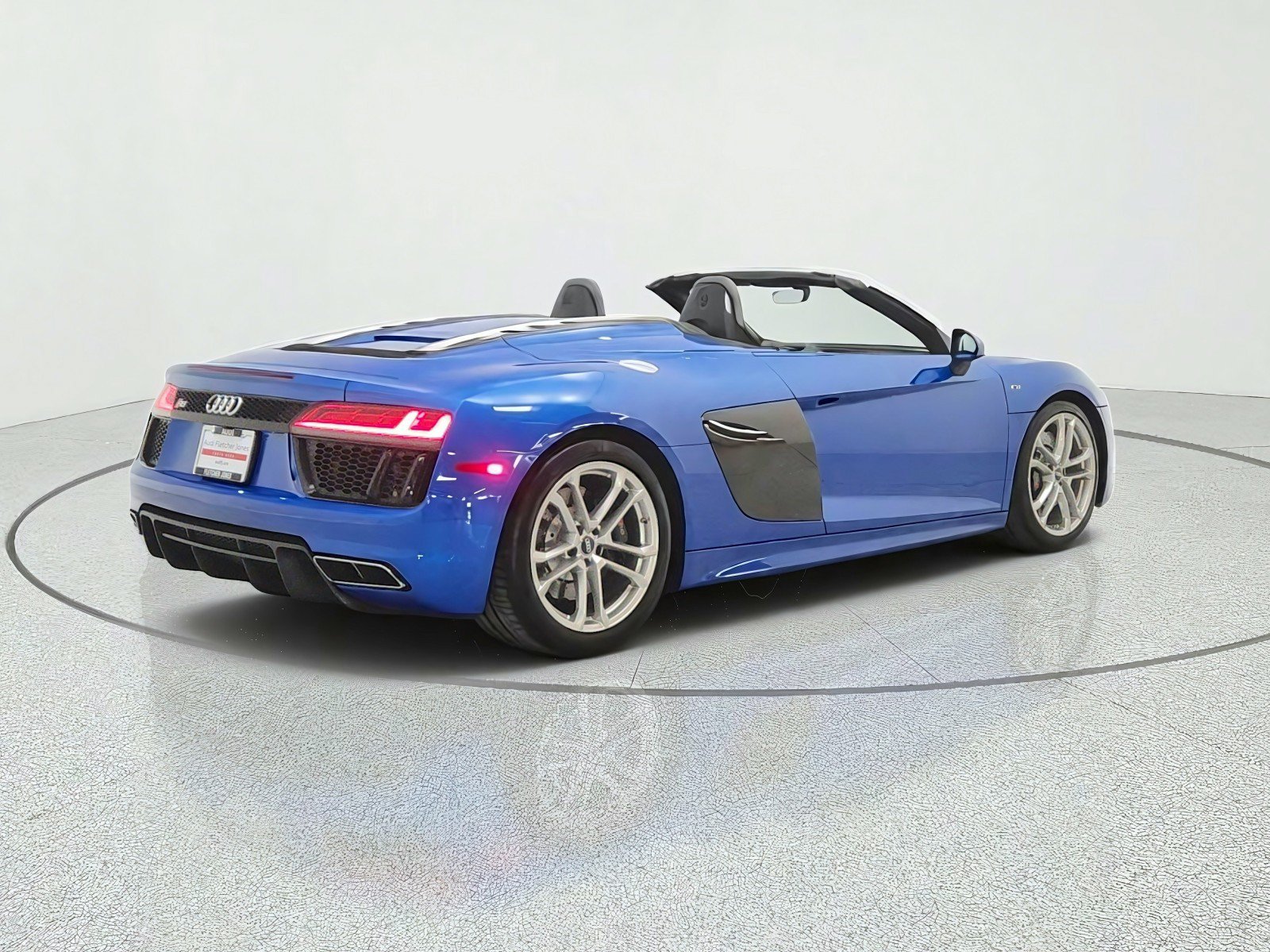 Used 2017 Audi R8 V10 AWD/4WD image 5