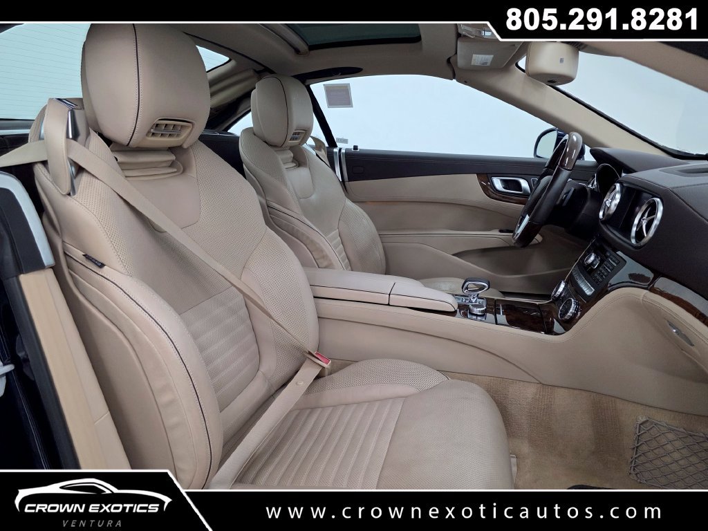 Used 2014 Mercedes-Benz SL 550 image 25