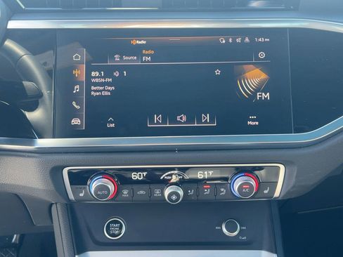 Certified 2025 Audi Q3 2.0T Premium w/ Convenience Package image 23