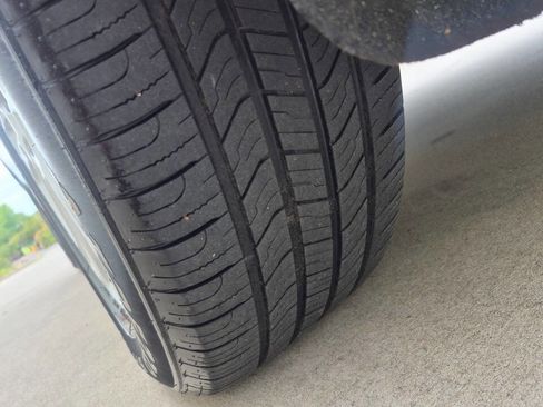 Used 2015 Volvo XC60 T5 Platinum image 32