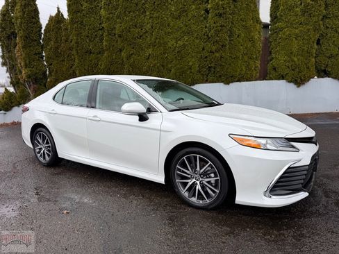 Certified 2023 Toyota Camry XLE w/ Cold Weather Package image 1