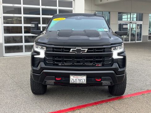 Used 2022 Chevrolet Silverado 1500 LT Trail Boss image 2