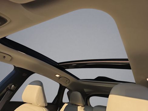 Used 2021 INFINITI QX50 Luxe w/ Cargo Package image 39