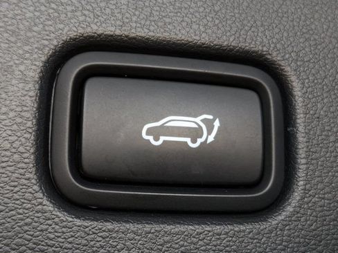 Used 2025 Hyundai Tucson SEL FWD image 19