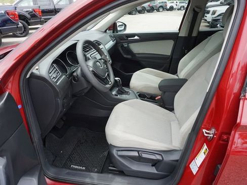 Used 2019 Volkswagen Tiguan S FWD image 16