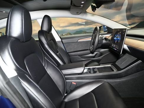 Used 2023 Tesla Model 3 Standard Range RWD image 55