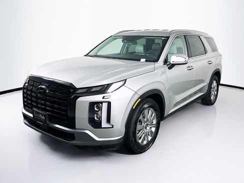Used 2024 Hyundai Palisade SEL image 3