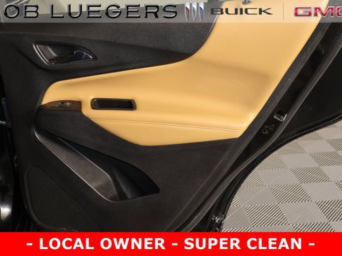 Used 2018 Chevrolet Equinox Premier image 16