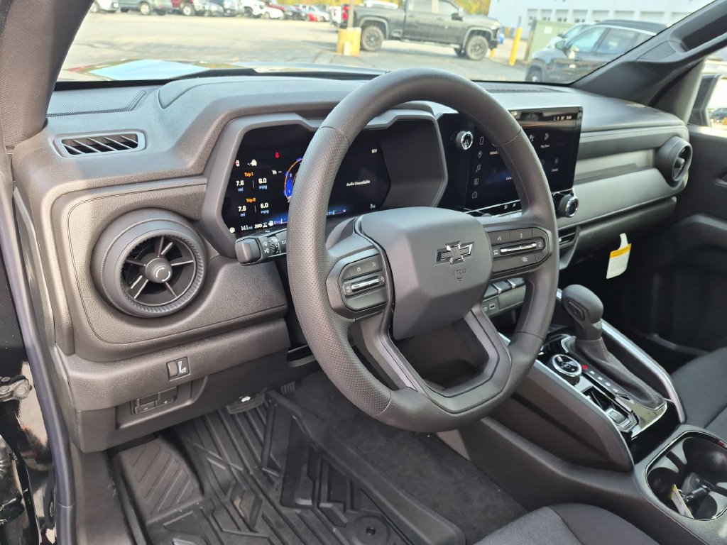 New 2026 Chevrolet Colorado Trail Boss AWD/4WD image 13