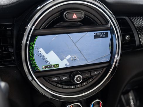 Used 2018 MINI Cooper S image 18