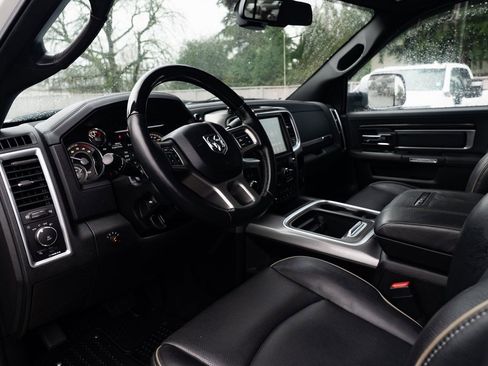 Used 2017 RAM 3500 Laramie Longhorn image 20