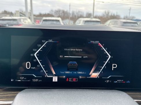 Used 2024 BMW X6 xDrive40i w/ Premium Package image 14