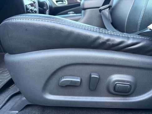Used 2015 Nissan Pathfinder Platinum w/ Cargo Package AWD/4WD image 24