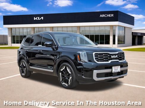Certified 2023 Kia Telluride S w/ S Sunroof Package FWD image 1