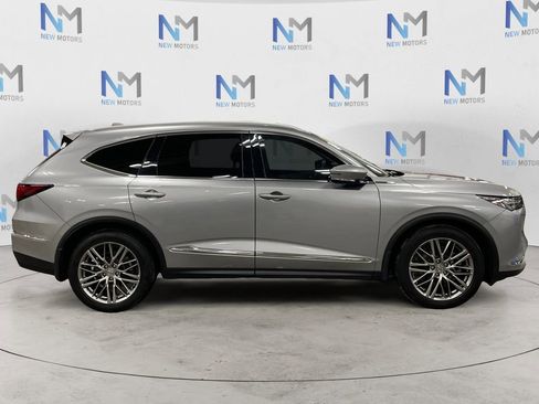 Used 2024 Acura MDX SH-AWD w/ Advance Package image 6
