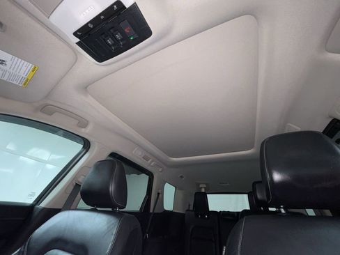 Used 2022 Nissan Pathfinder Platinum w/ Cargo Package image 9