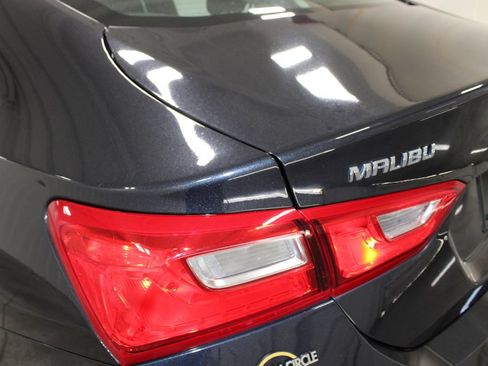 Used 2023 Chevrolet Malibu LT FWD image 22