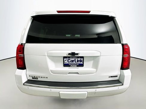 Used 2018 Chevrolet Suburban Premier image 7