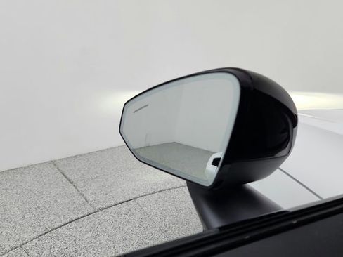 New 2026 Volvo EX30 Plus image 30