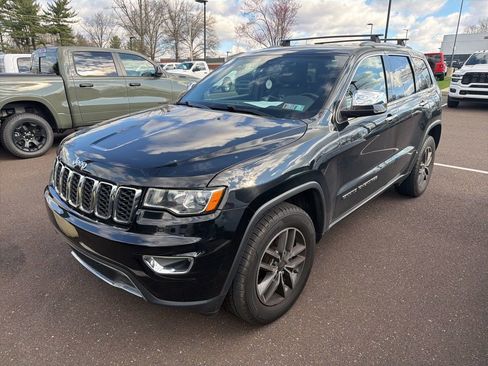 Used 2020 Jeep Grand Cherokee Limited w/ Trailer Tow Group IV image 4