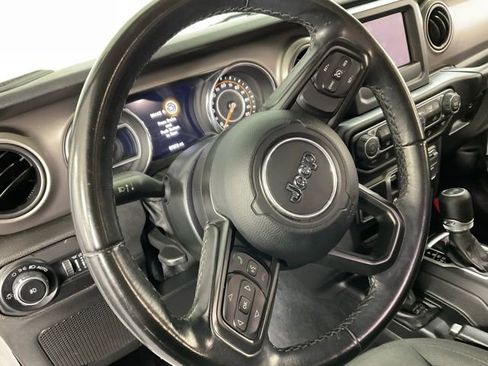 Used 2020 Jeep Wrangler Sport image 21