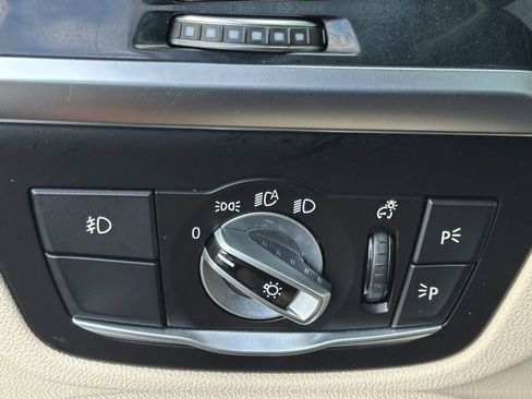 Used 2020 BMW X4 xDrive30i w/ Convenience Package image 19