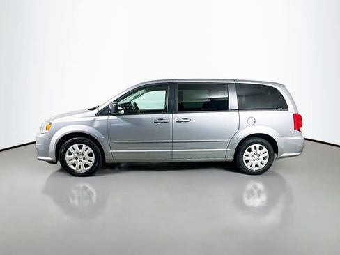 Used 2016 Dodge Grand Caravan SE w/ Quick Order Package 29E SE image 9