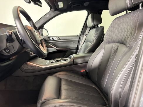Certified 2024 BMW X7 xDrive40i w/ Executive Package AWD/4WD image 5