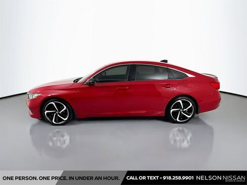 Used 2021 Honda Accord Sport image 8