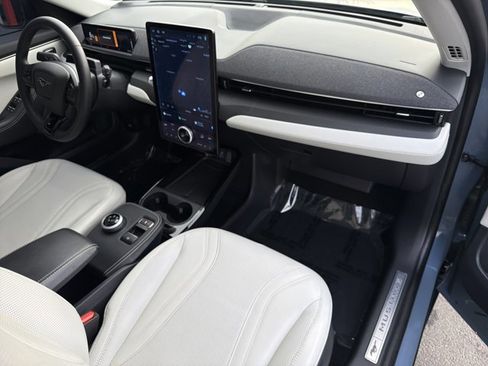 Used 2023 Ford Mustang Mach-E Premium image 26