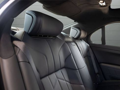 Used 2024 BMW i7 M70 AWD/4WD image 72