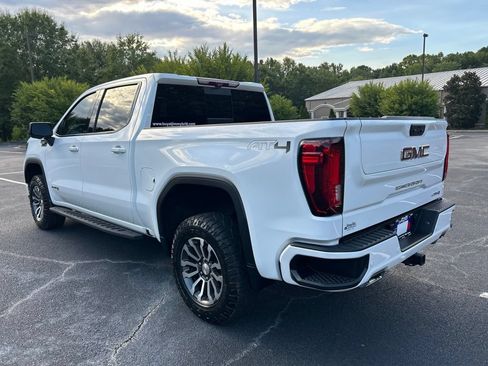Used 2022 GMC Sierra 1500 AT4 w/ AT4 Premium Package AWD/4WD image 23