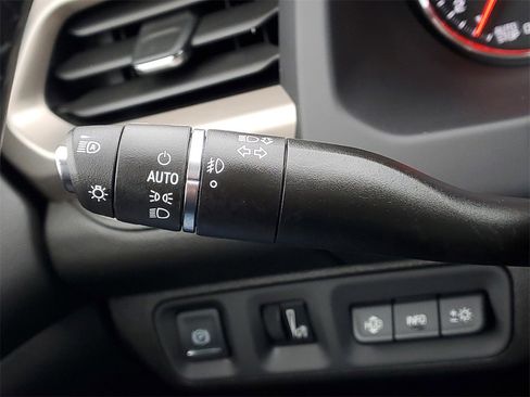 Used 2023 GMC Acadia Denali w/ Denali Ultimate Package image 24