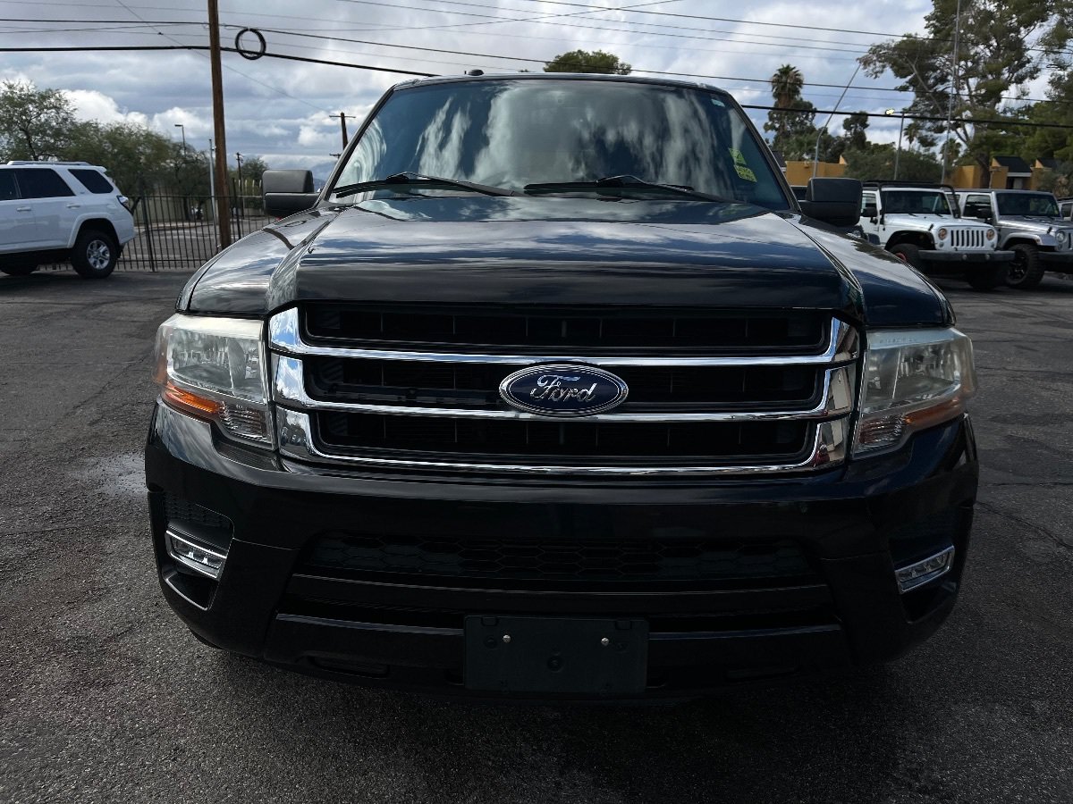 Used 2015 Ford Expedition EL XLT w/ Equipment Group 202A RWD image 12
