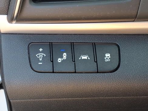 Used 2019 Hyundai Elantra SEL w/ Cargo Package FWD image 12