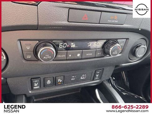 Used 2023 Nissan Frontier SV w/ Technology Package AWD/4WD image 24