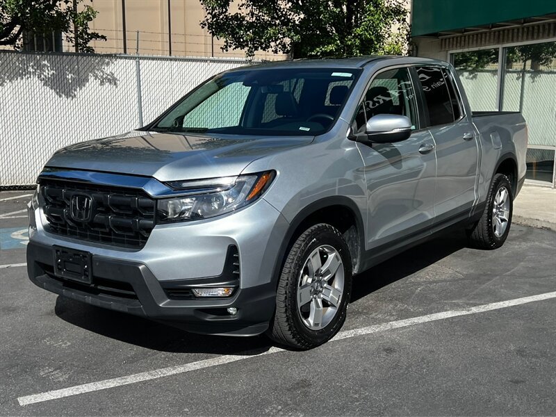 Used 2025 Honda Ridgeline RTL image 3