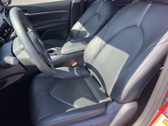 Used 2024 Toyota Camry XLE w/ Cold Weather Package FWD image 24