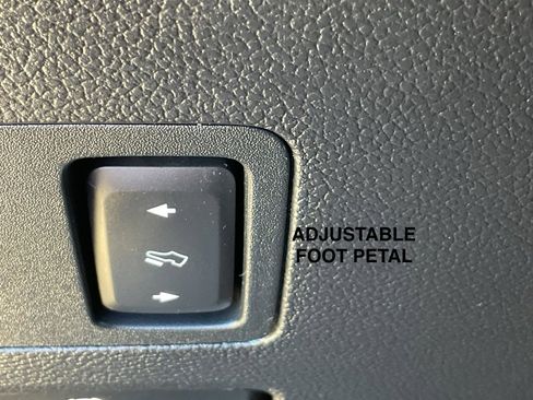 Used 2021 Ford F350 Platinum w/ Tremor Off-Road Package image 18