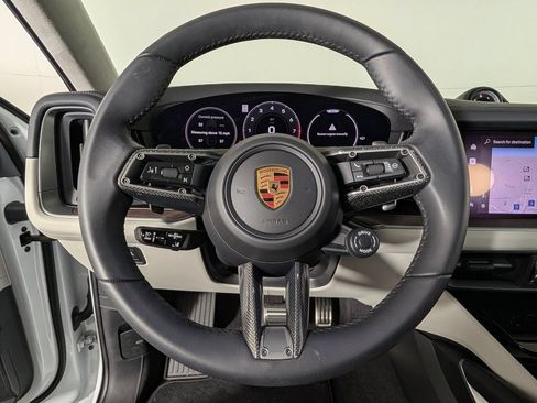 Used 2026 Porsche Cayenne E-Hybrid Coupe AWD/4WD image 36