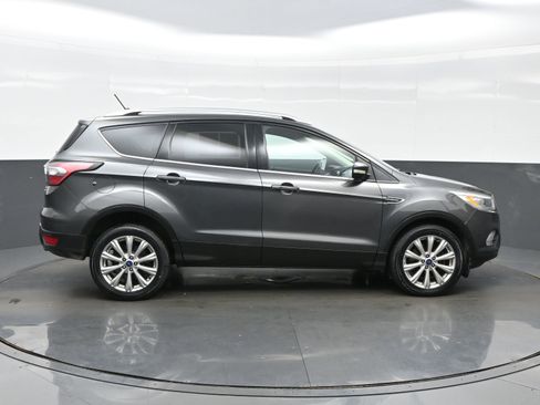Used 2018 Ford Escape Titanium AWD/4WD image 7
