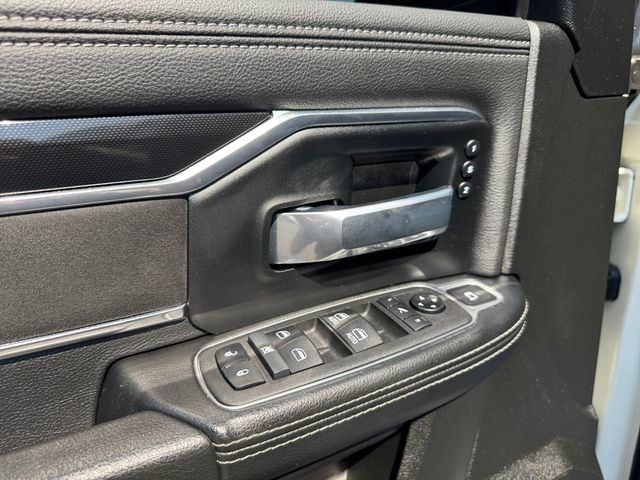 Used 2022 RAM 2500 Laramie AWD/4WD image 10