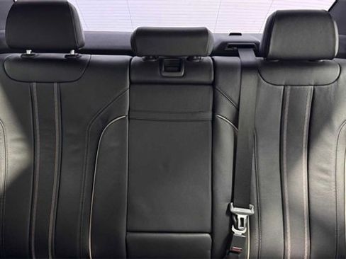 Used 2018 BMW 530i image 31