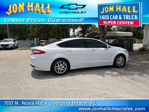 Used 2014 Ford Fusion SE FWD image 6