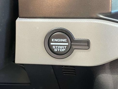 Certified 2023 Ford Bronco Badlands AWD/4WD image 29
