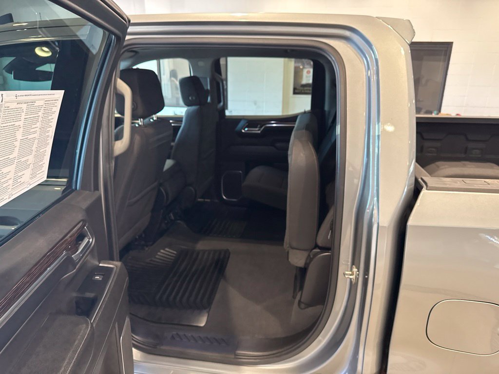 Used 2023 GMC Sierra 1500 SLE AWD/4WD image 20