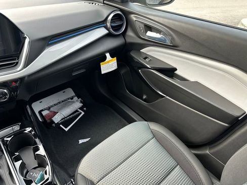 New 2026 Chevrolet Trax LT w/ Driver Confidence Package image 16
