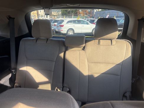 Used 2018 Honda Pilot EX image 34