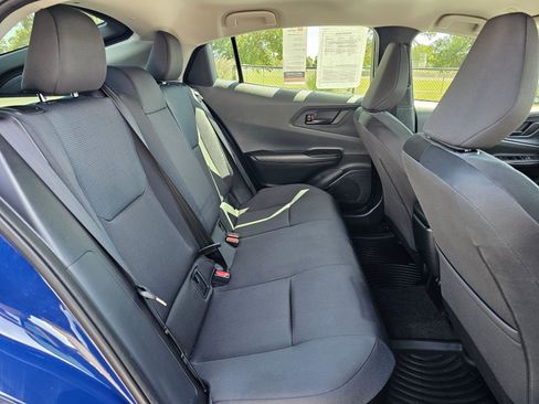 Used 2024 Toyota Prius LE AWD/4WD image 12
