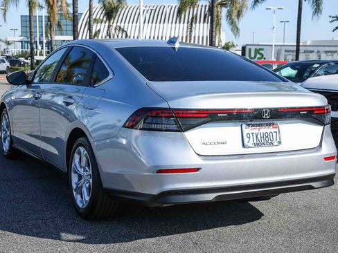 Used 2025 Honda Accord LX image 4